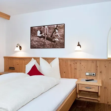 Vila Bauernhof Wachter Fiss Exteriér fotografie